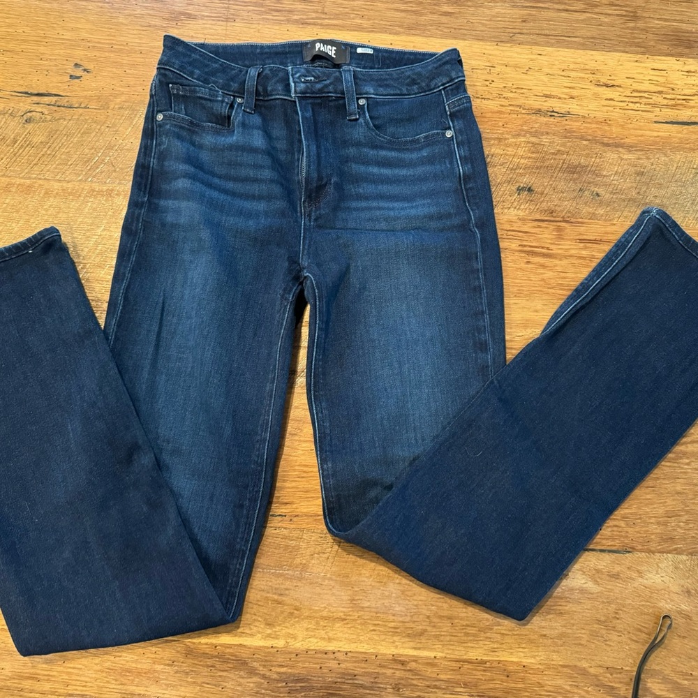 Paige High Rise Manhattan Bootcut jeans. Size 26. No flaws. Dark blue.
